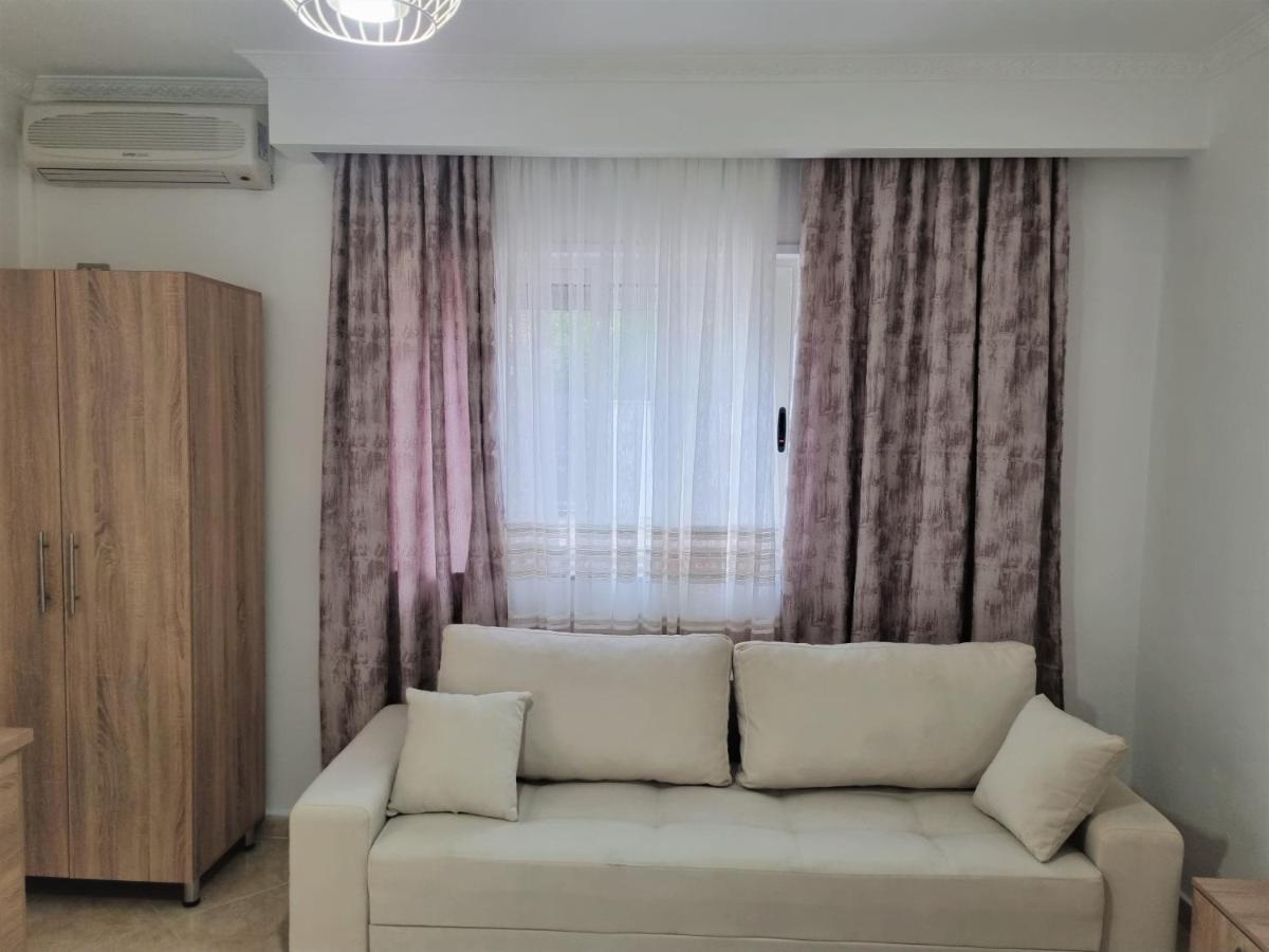My Holiday House Hotel Durrës Eksteriør billede