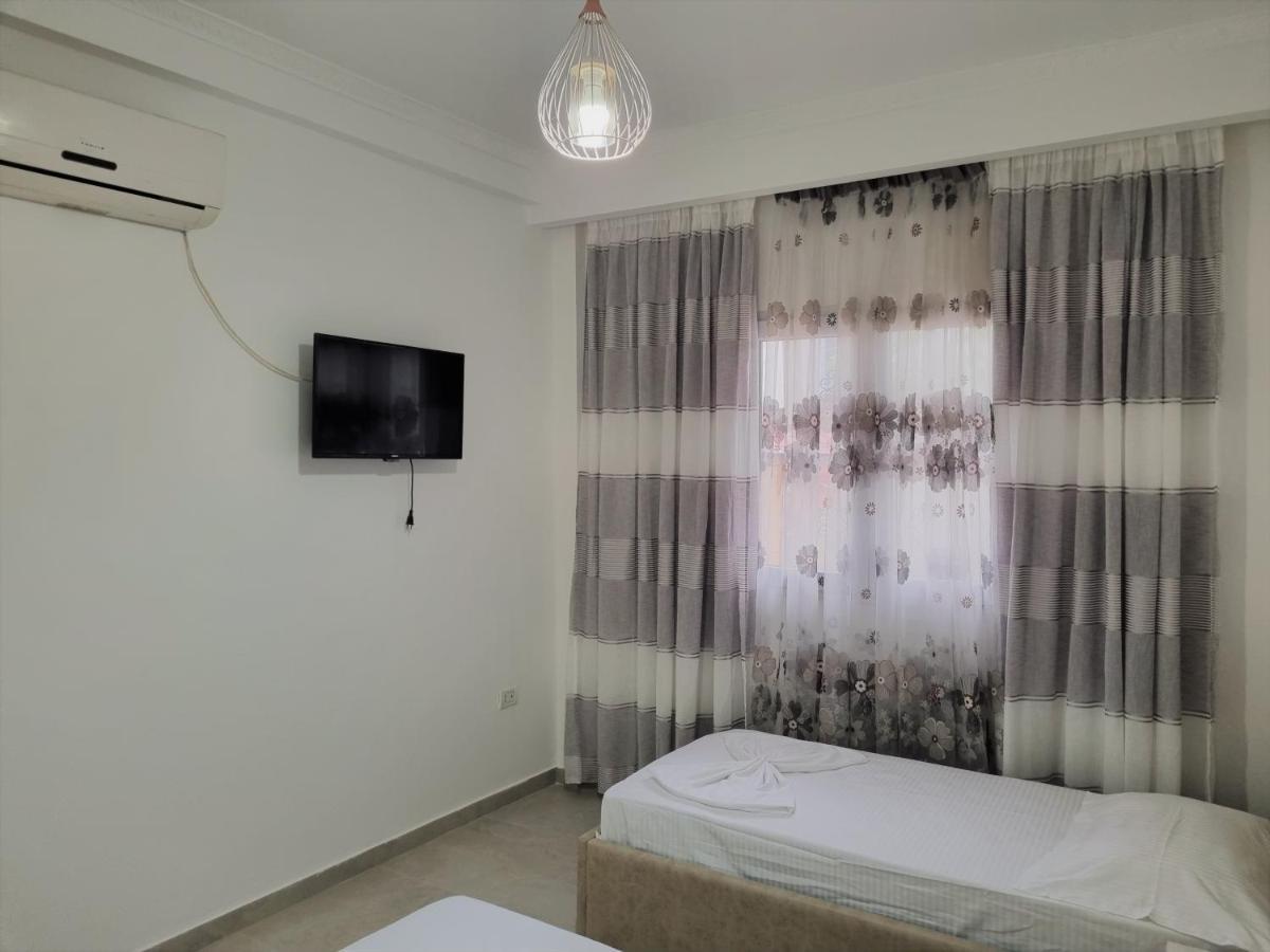 My Holiday House Hotel Durrës Eksteriør billede