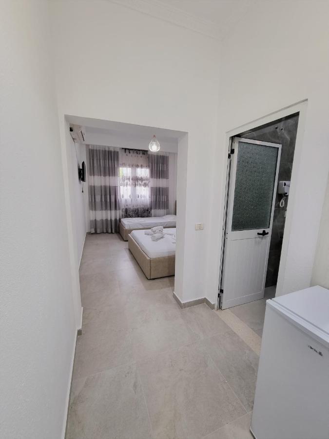 My Holiday House Hotel Durrës Eksteriør billede