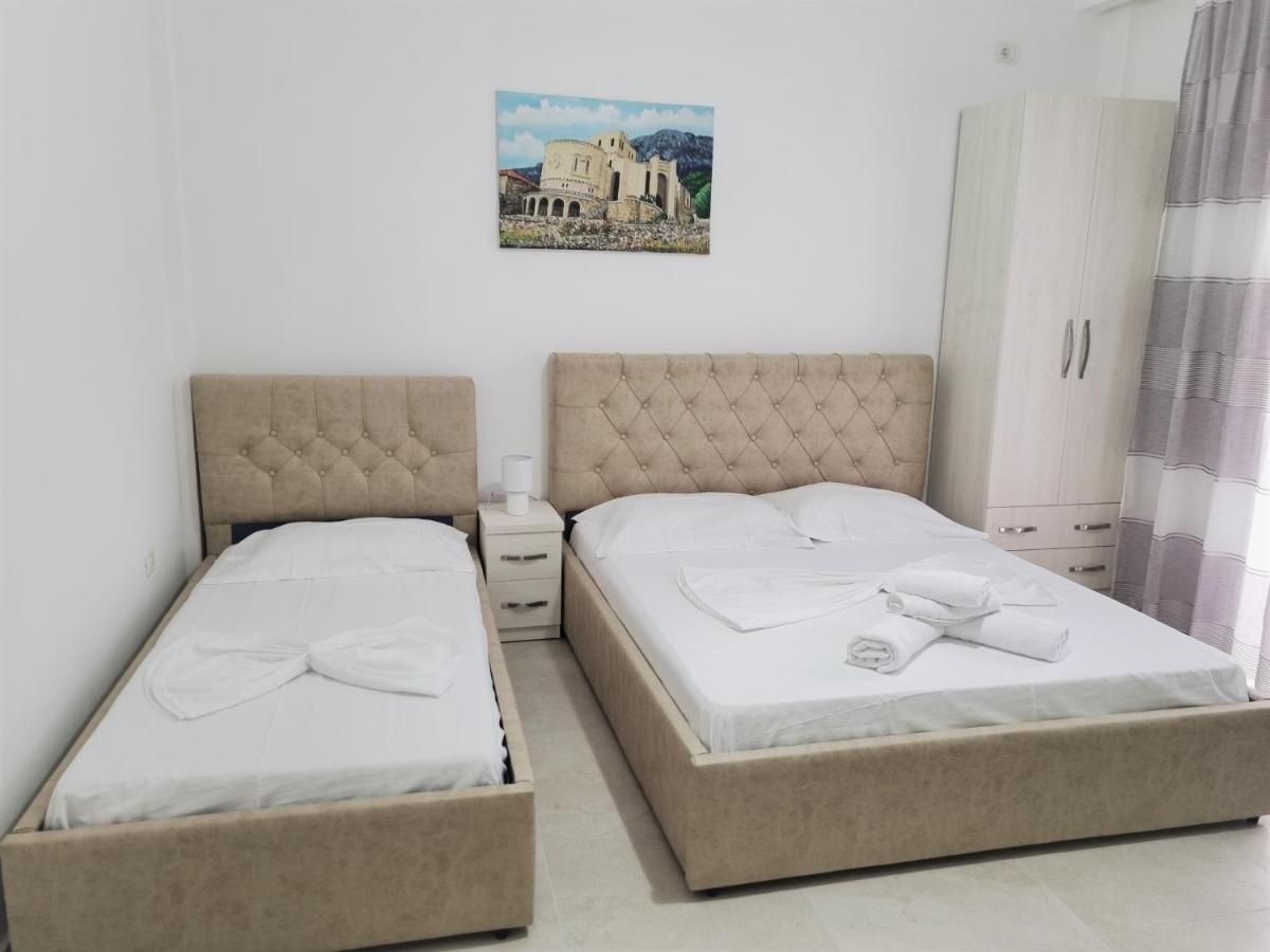 My Holiday House Hotel Durrës Eksteriør billede