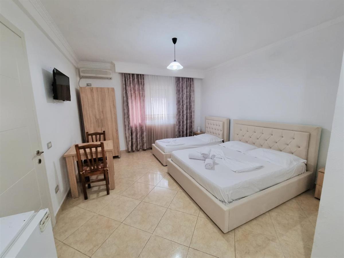 My Holiday House Hotel Durrës Eksteriør billede