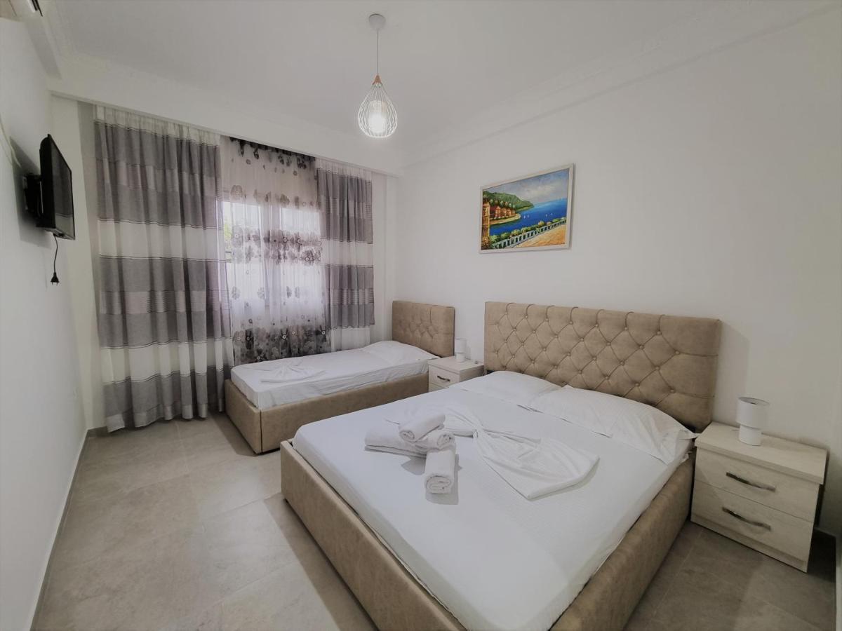 My Holiday House Hotel Durrës Eksteriør billede
