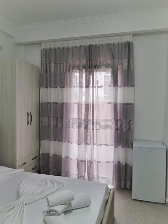 My Holiday House Hotel Durrës Eksteriør billede