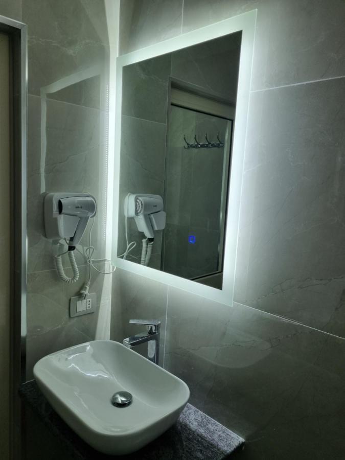 My Holiday House Hotel Durrës Eksteriør billede